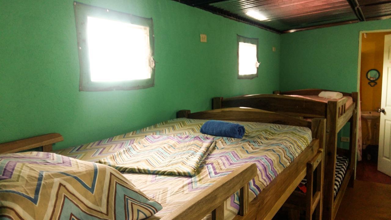 Hostel Life Is Good โมโยกัลปา ภายนอก รูปภาพ