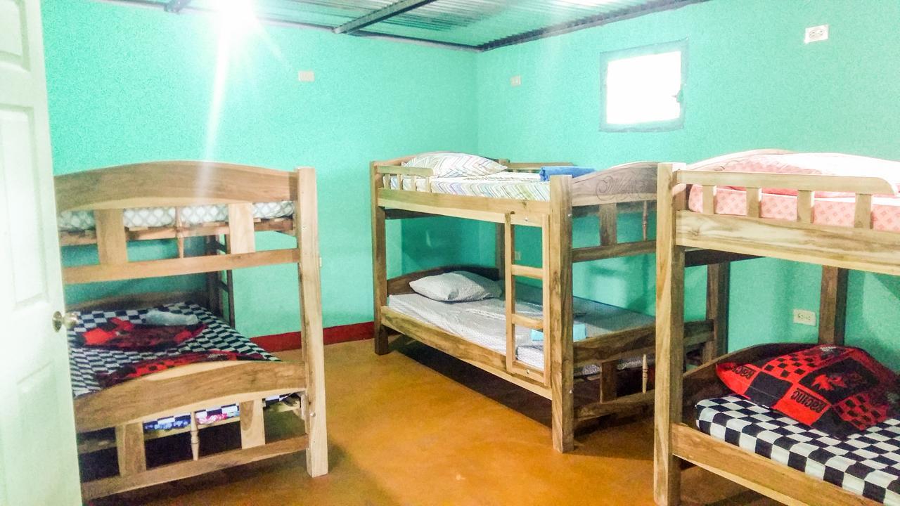 Hostel Life Is Good โมโยกัลปา ภายนอก รูปภาพ