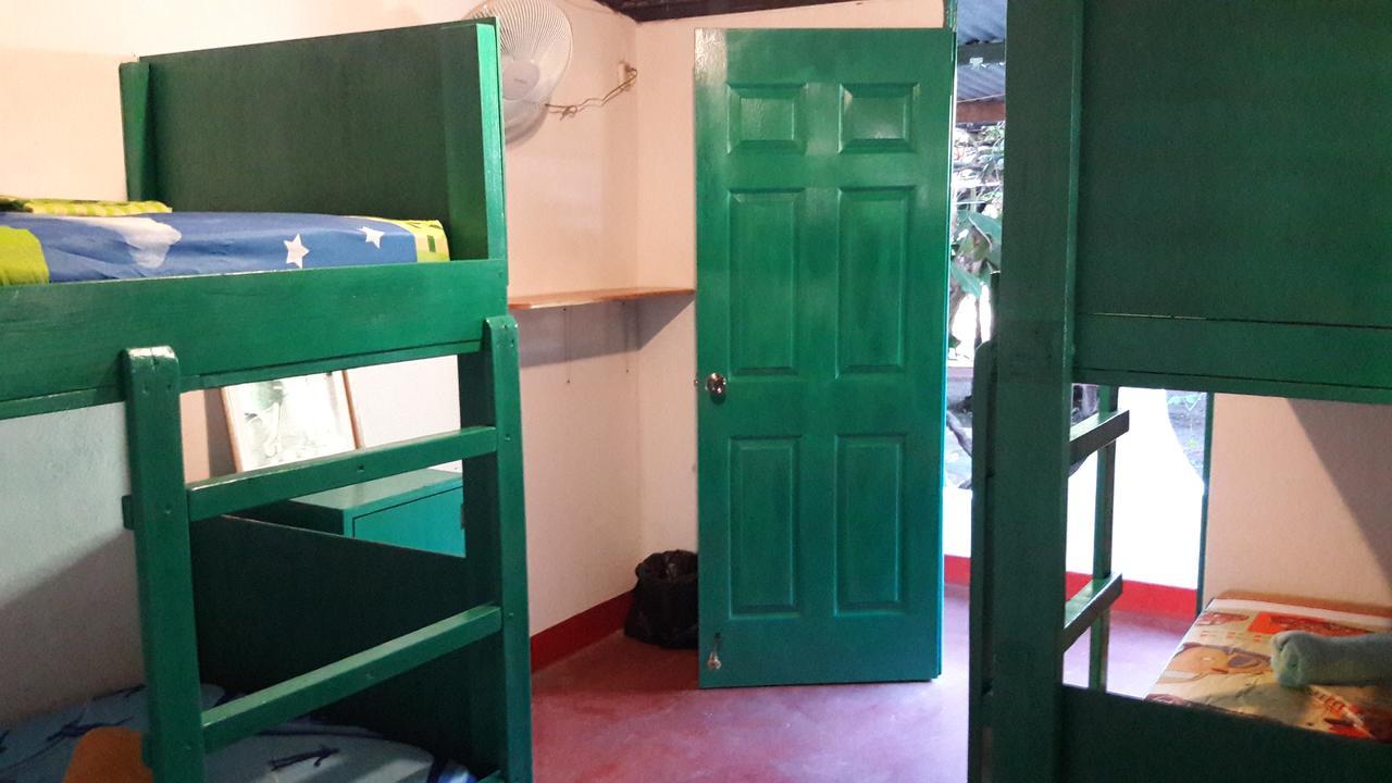 Hostel Life Is Good โมโยกัลปา ภายนอก รูปภาพ