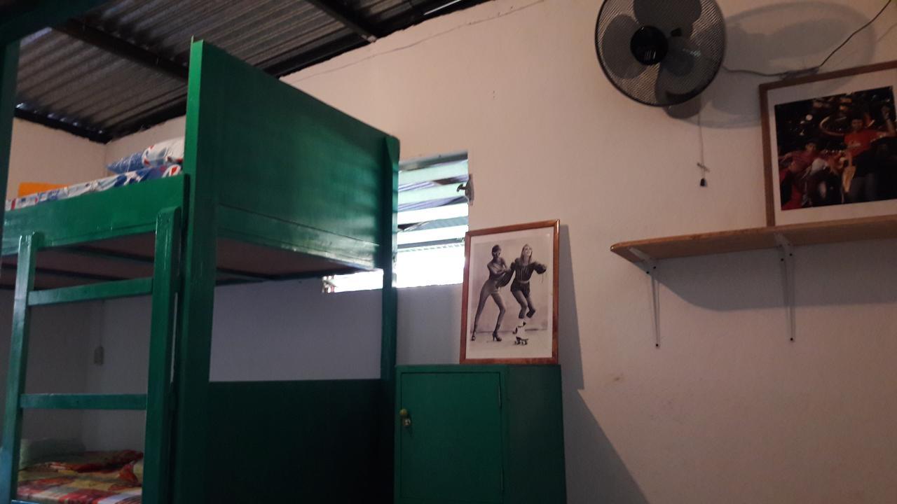 Hostel Life Is Good โมโยกัลปา ภายนอก รูปภาพ